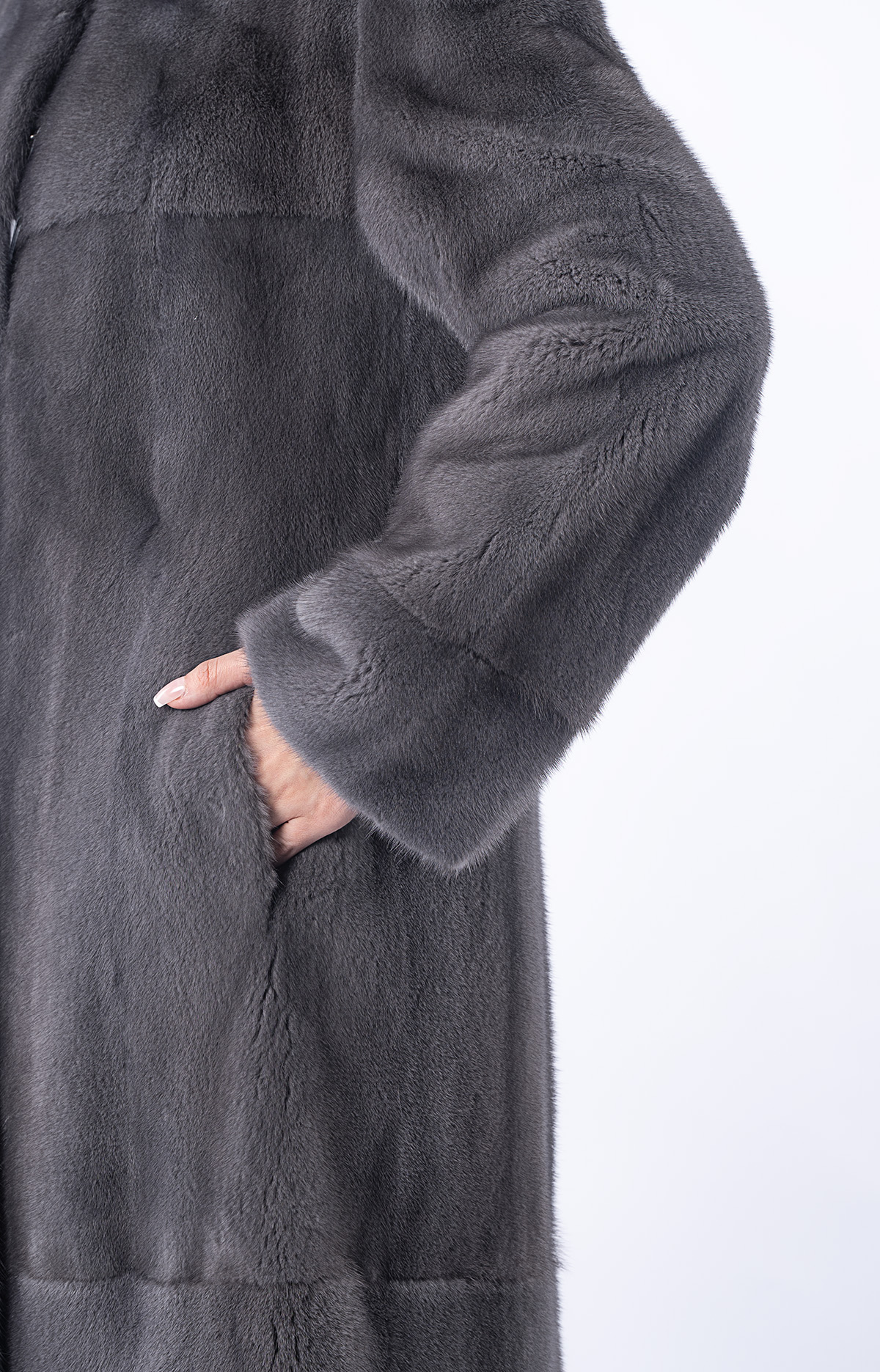 Шуба женская норковая Меха России 518 с капюшоном Шуба женская норковая Меха России 518 с капюшоном