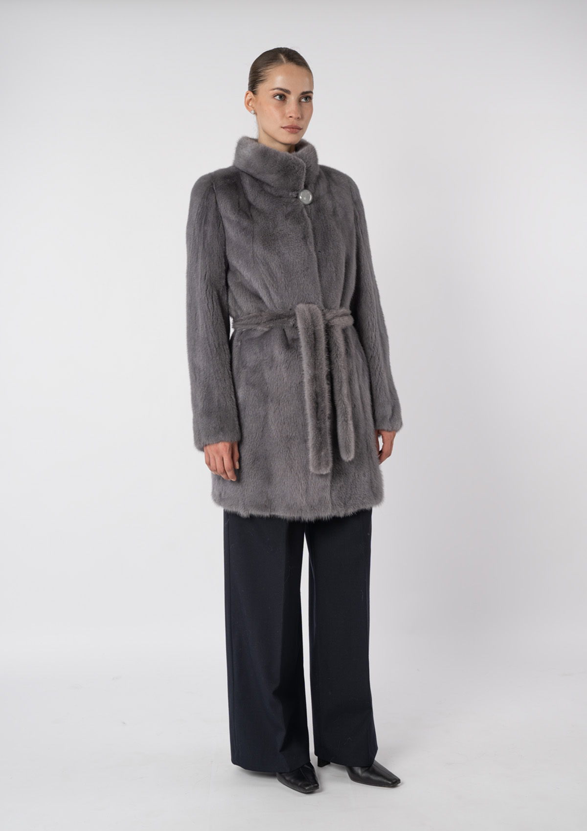 Шуба женская из меха норки Френч Клс Шуба женская из меха норки Френч Клс