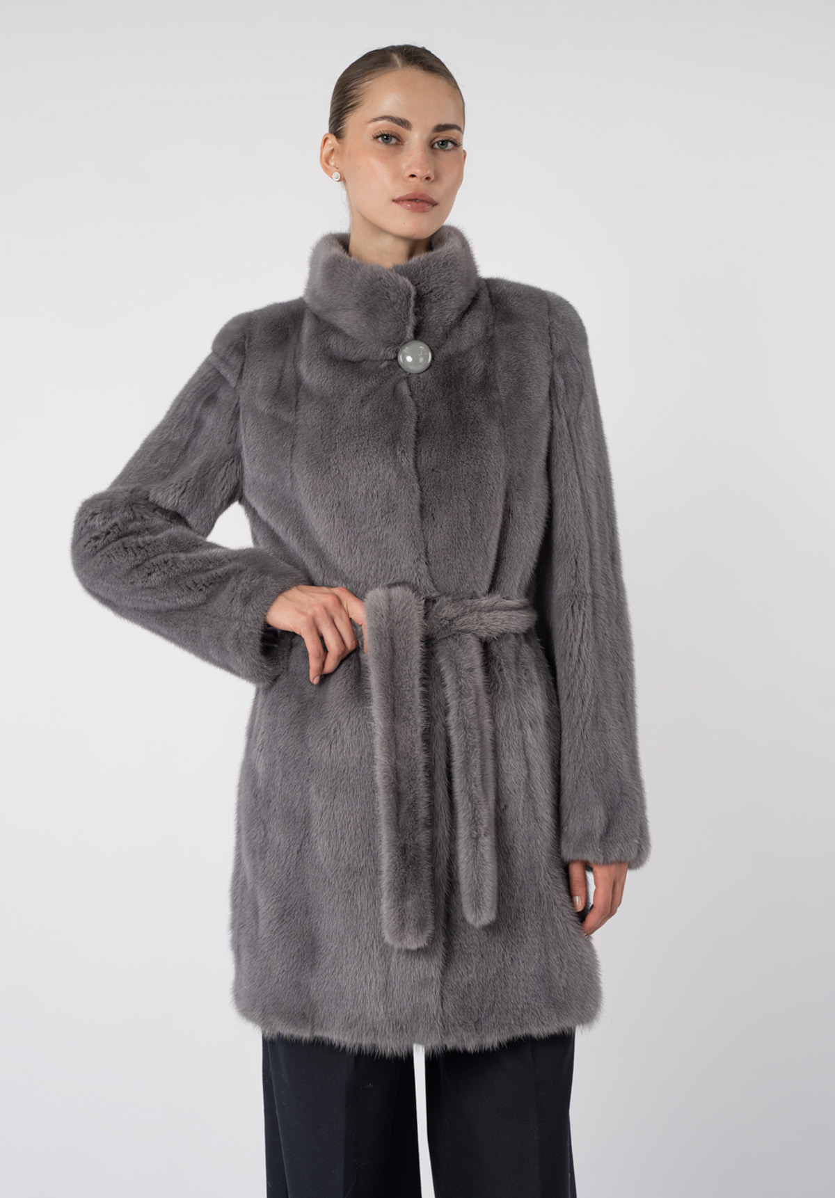 Шуба женская из меха норки Френч Клс Шуба женская из меха норки Френч Клс