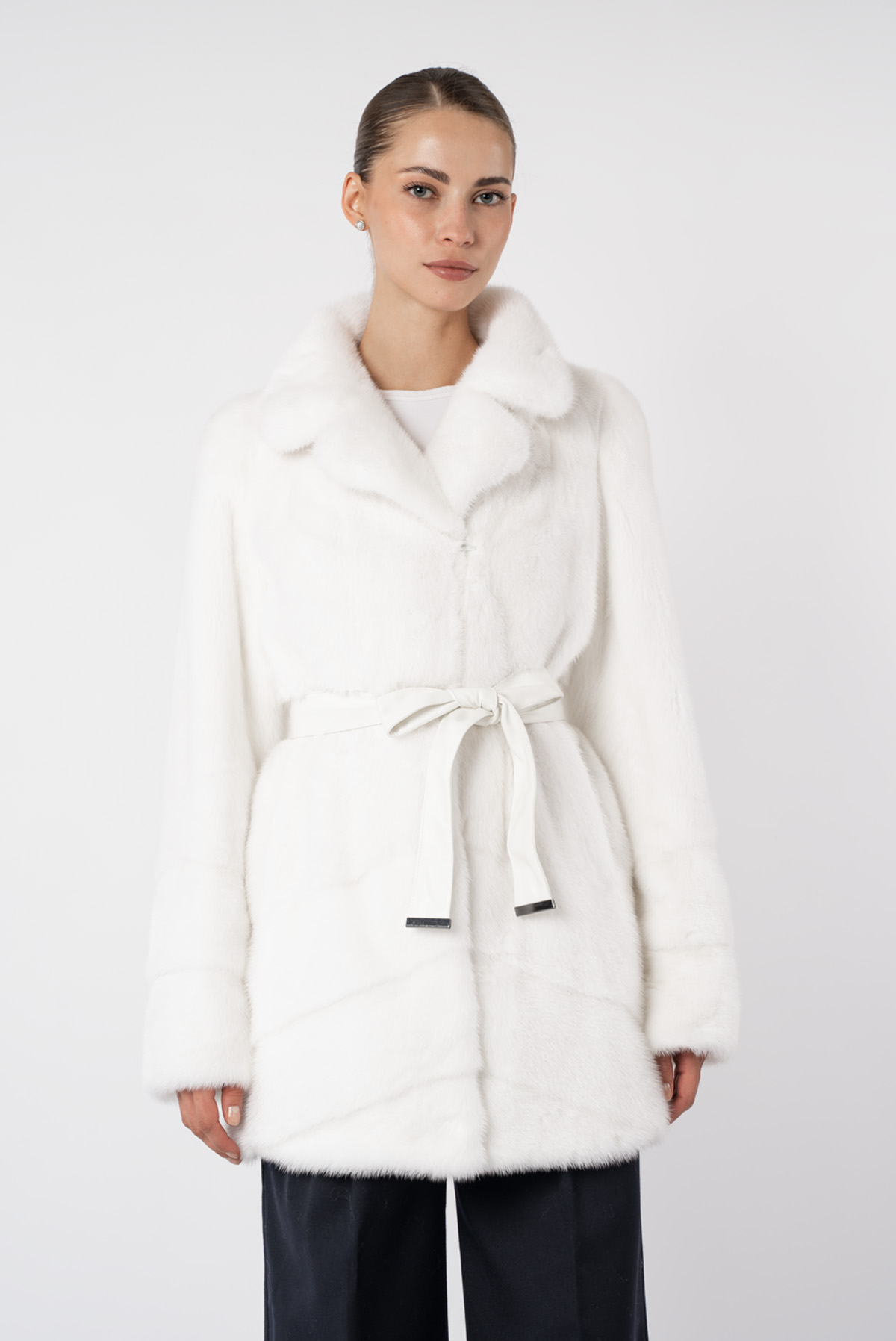 Шуба женская из меха норки 18103 Шуба женская из меха норки 18103