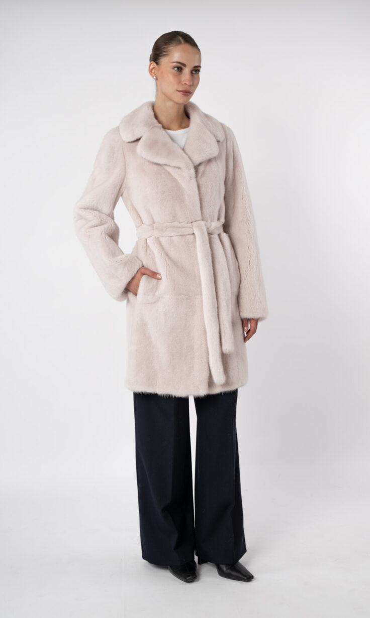 Шуба женская из меха норки Меха России 1489