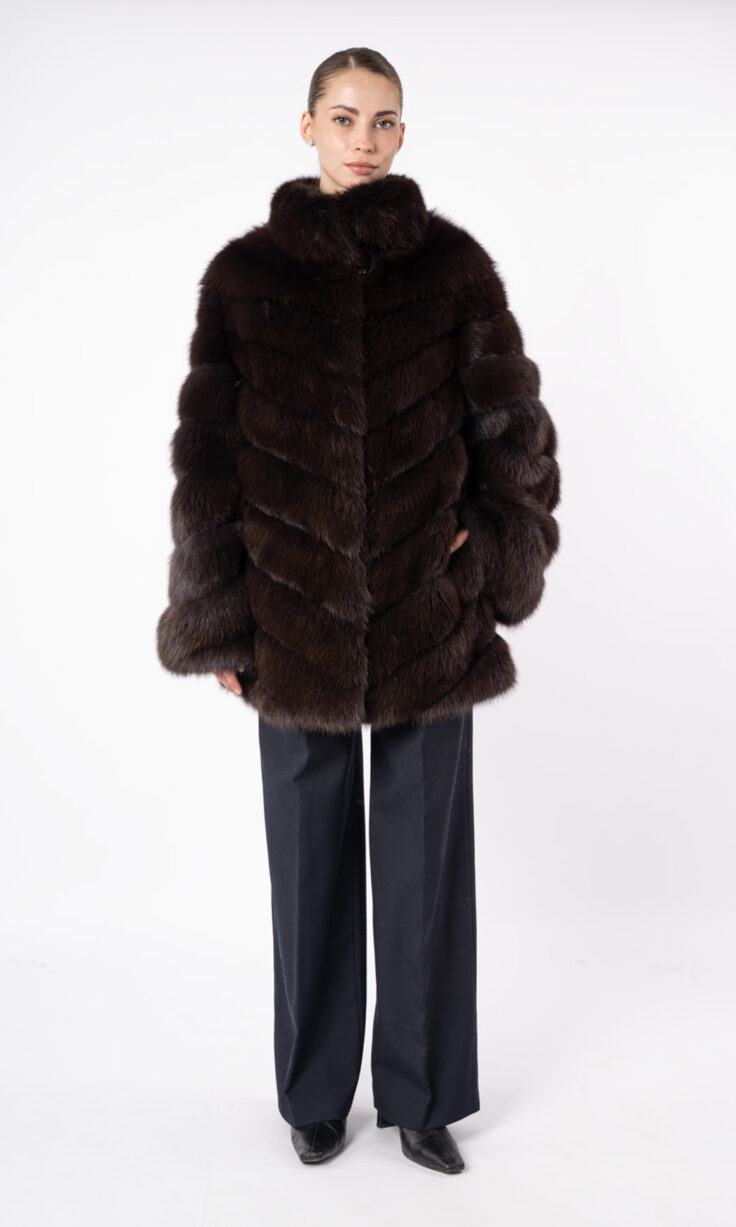 Шуба женская из меха куницы Меха России С-10