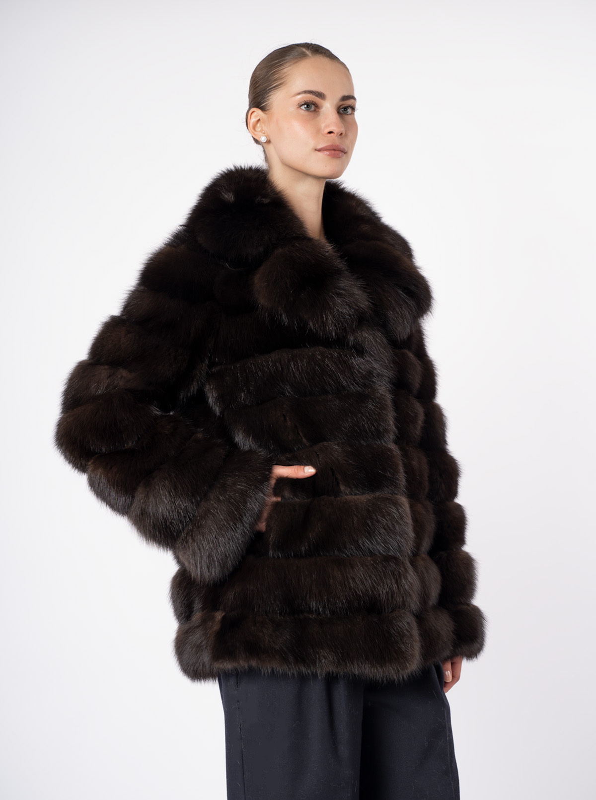 Шуба женская из меха куницы Меха России С-1 Шуба женская из меха куницы Меха России С-1