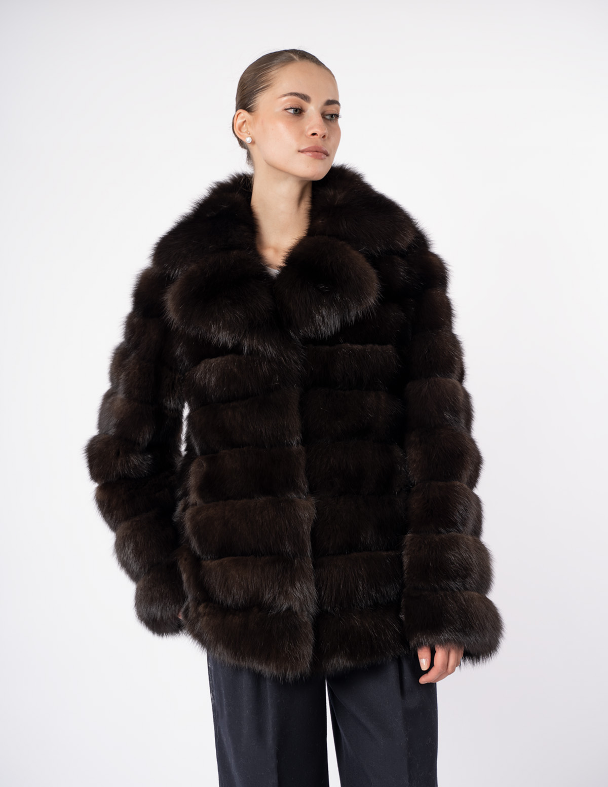 Шуба женская из меха куницы Меха России С-1 Шуба женская из меха куницы Меха России С-1