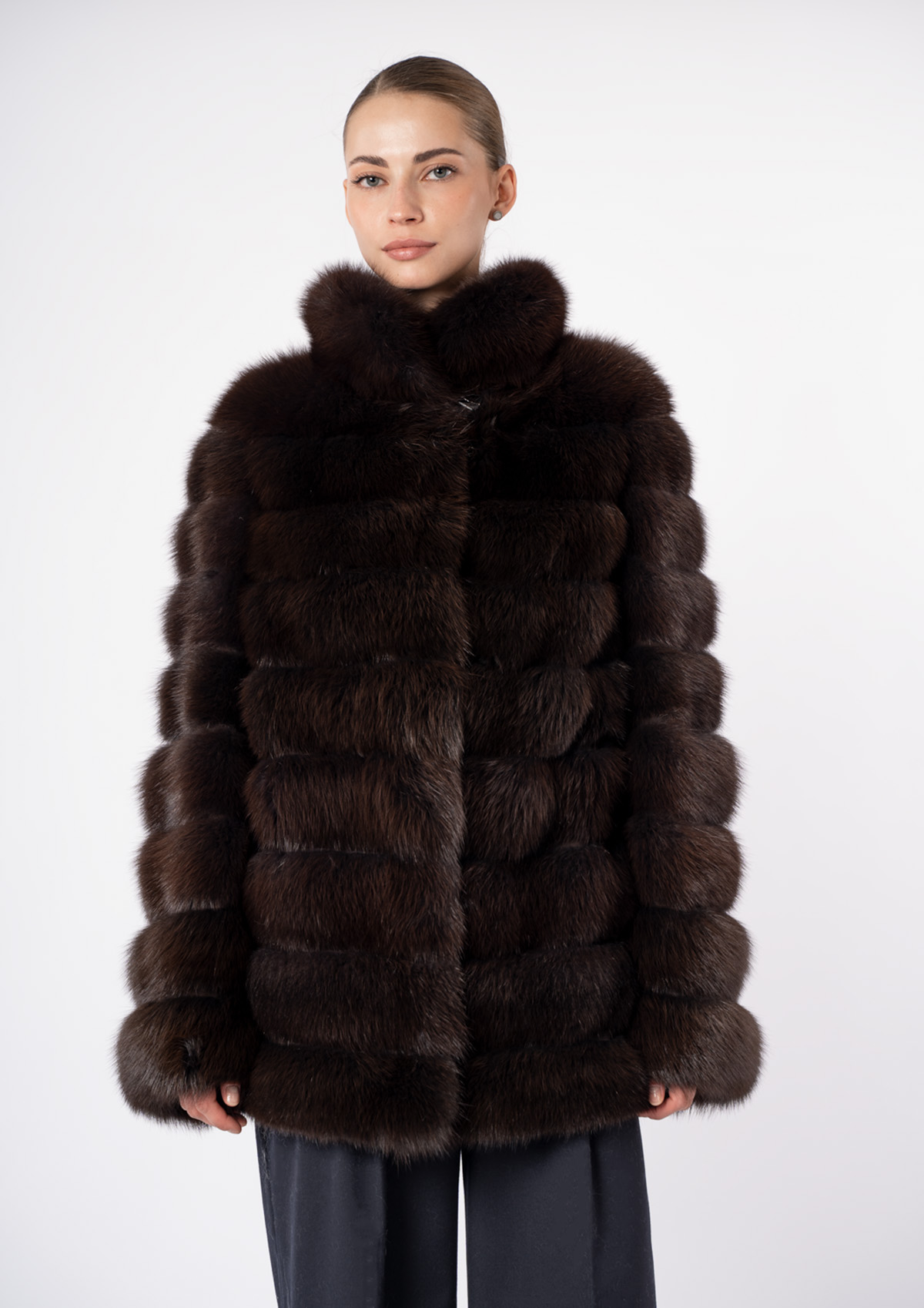 Шуба женская из меха куницы Меха России С-1 Шуба женская из меха куницы Меха России С-1