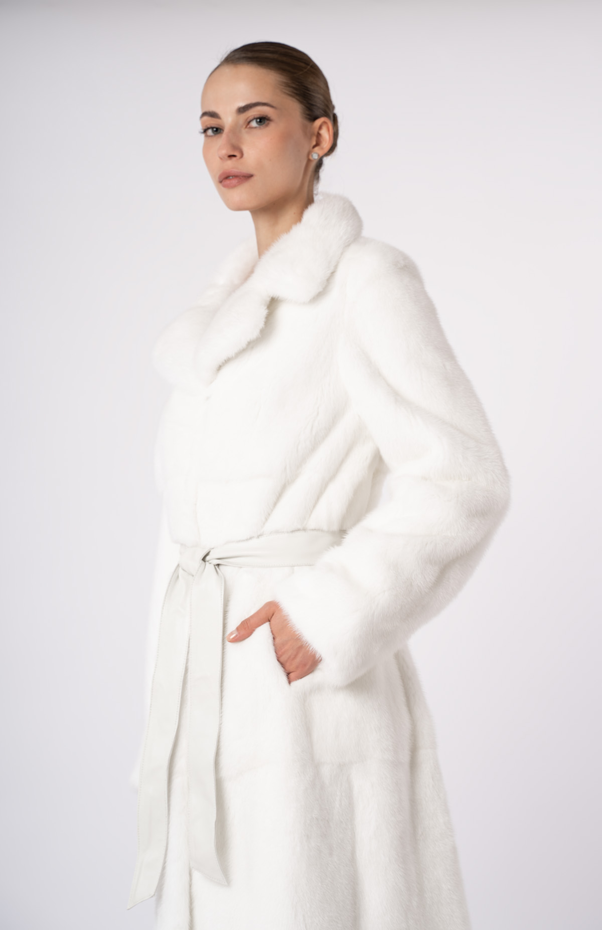 Шуба женская из меха норки 19519 Шуба женская из меха норки 19519