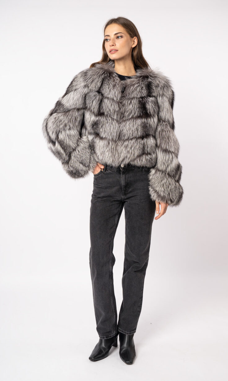 Шуба женская из меха лисицы и кожи Меха России 004