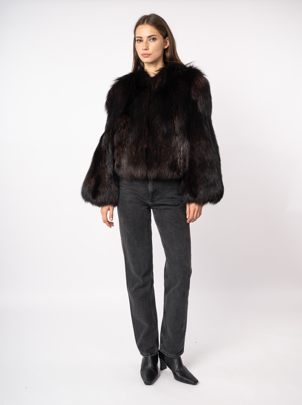 Шуба женская из меха лисицы и кожи Меха России 007 Шуба женская из меха лисицы и кожи Меха России 007