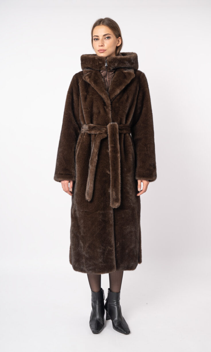 Шуба женская из эко меха с капюшоном ElectraStyle 43010 Шуба женская из эко меха с капюшоном ElectraStyle 43010