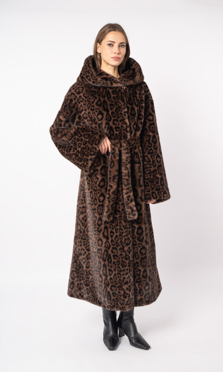 Шуба женская из эко меха с капюшоном Simakhov SM2551 Шуба женская из эко меха с капюшоном Simakhov SM2551