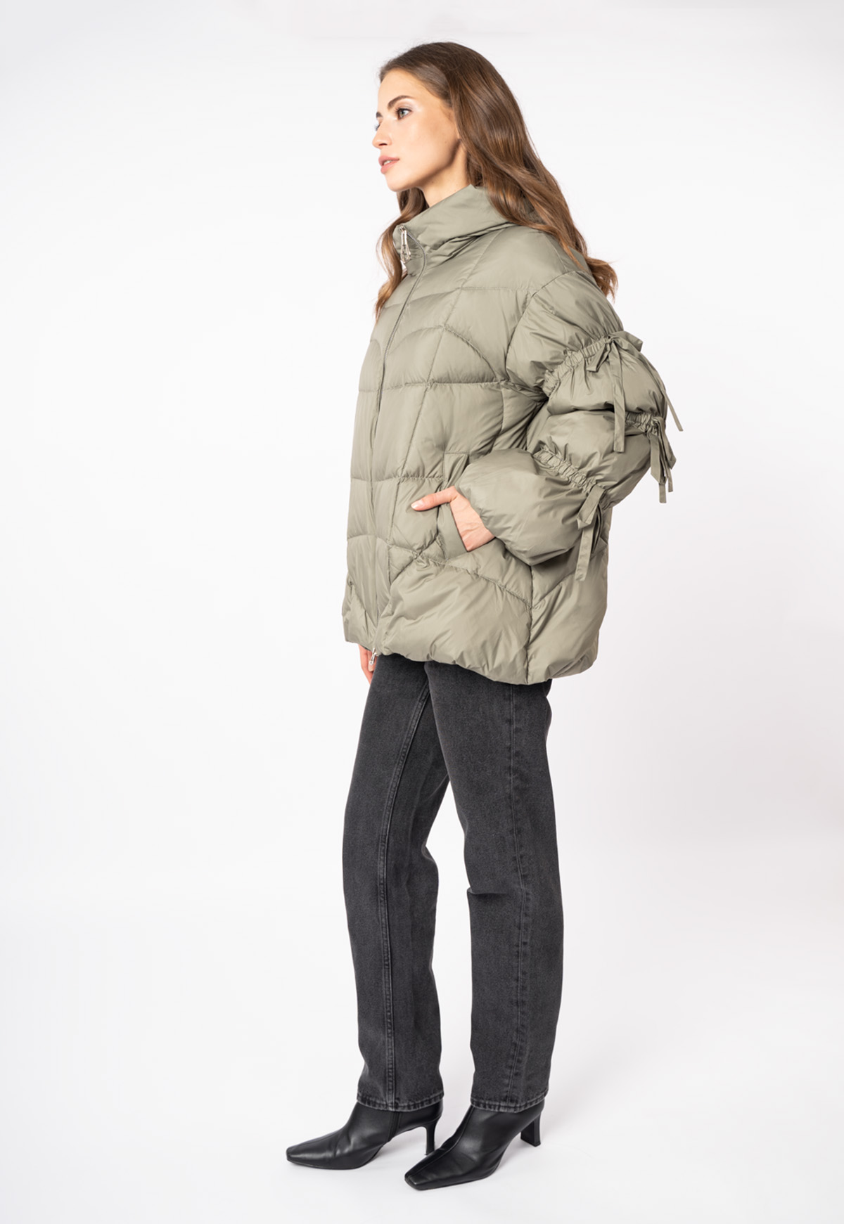 Пуховик женский с капюшоном XINRUIDI 5061 Пуховик женский с капюшоном XINRUIDI 5061