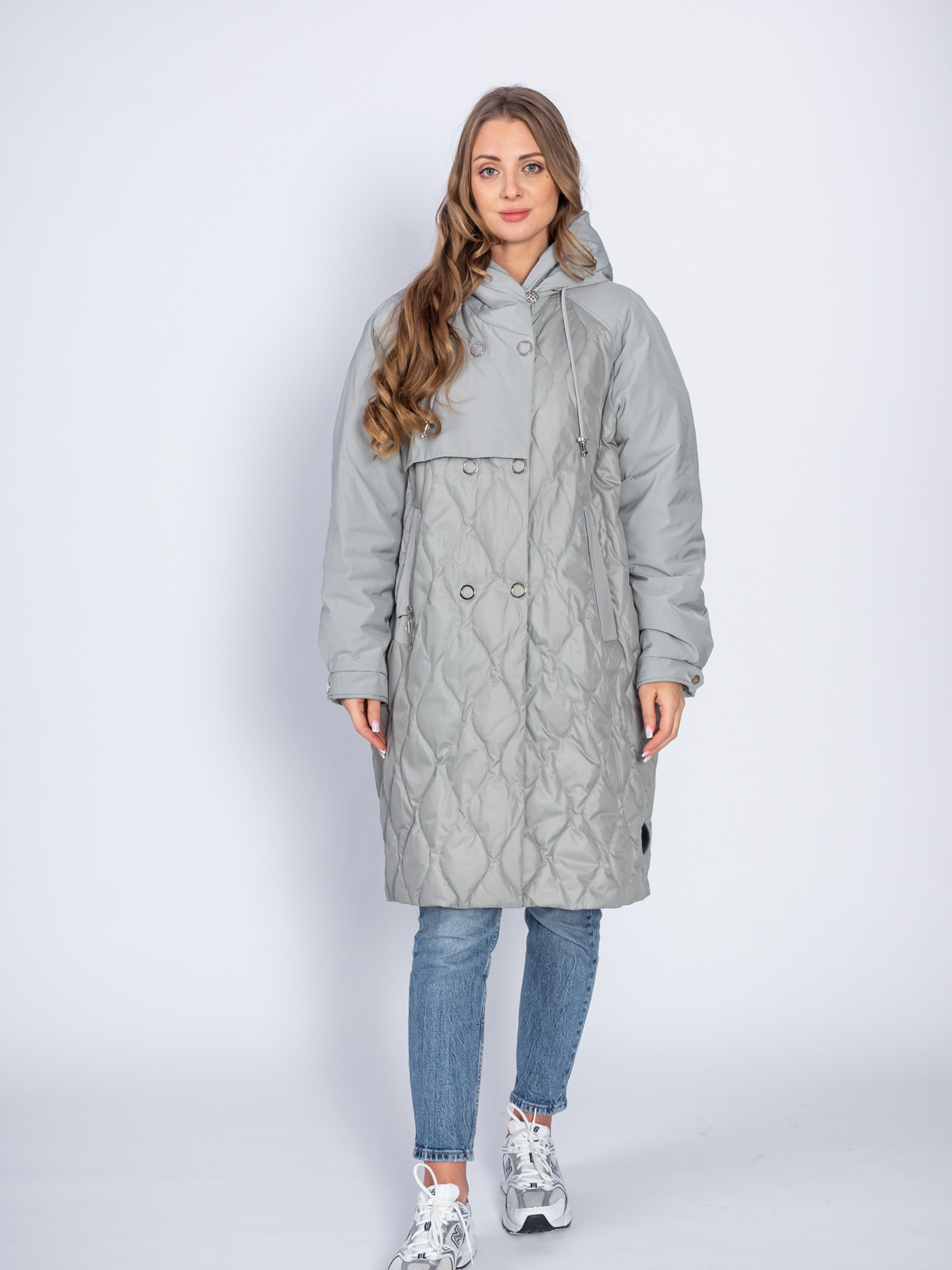 Пуховик женский B 60 258 с капюшоном оливковый Пуховик женский B 60 258 с капюшоном оливковый