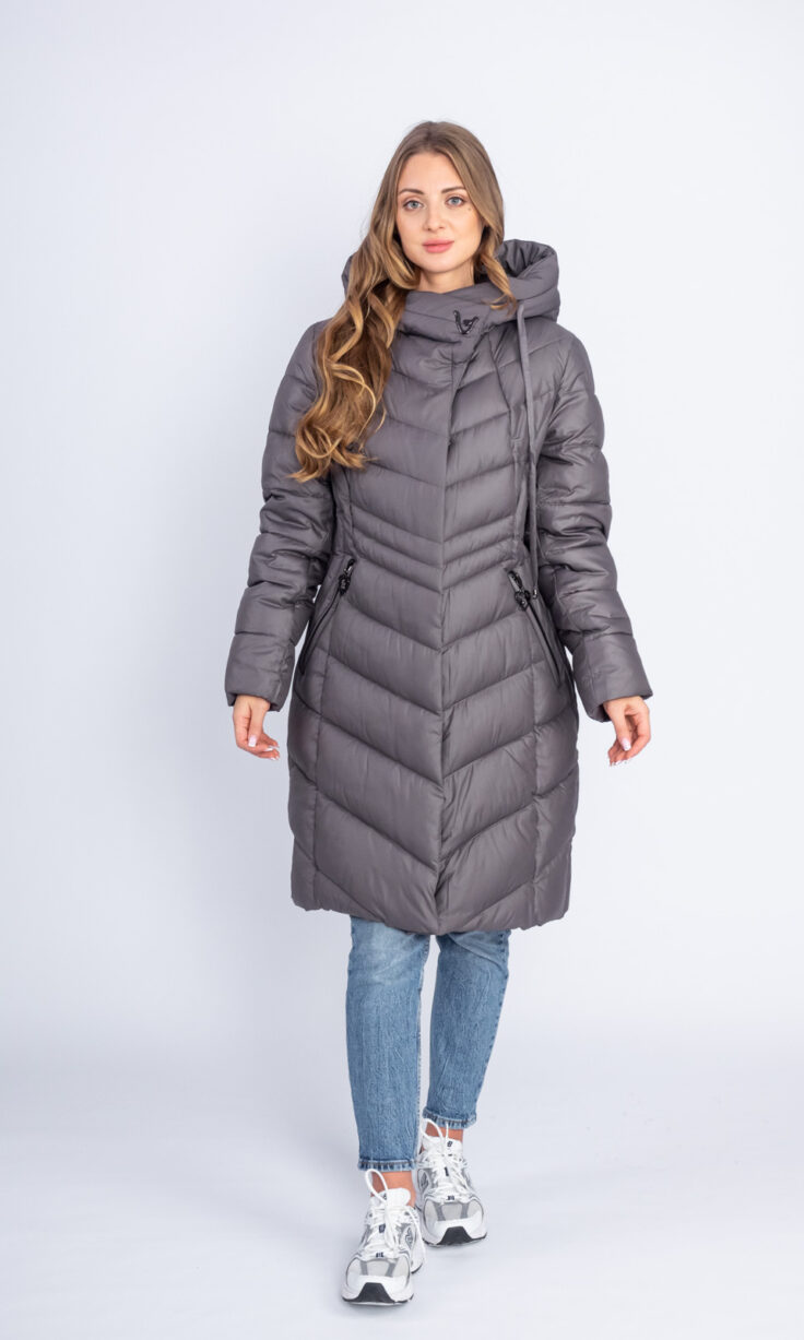 Пуховик женский Мануфактура Носова 10555 с капюшоном серый Пуховик женский Мануфактура Носова 10555 с капюшоном серый