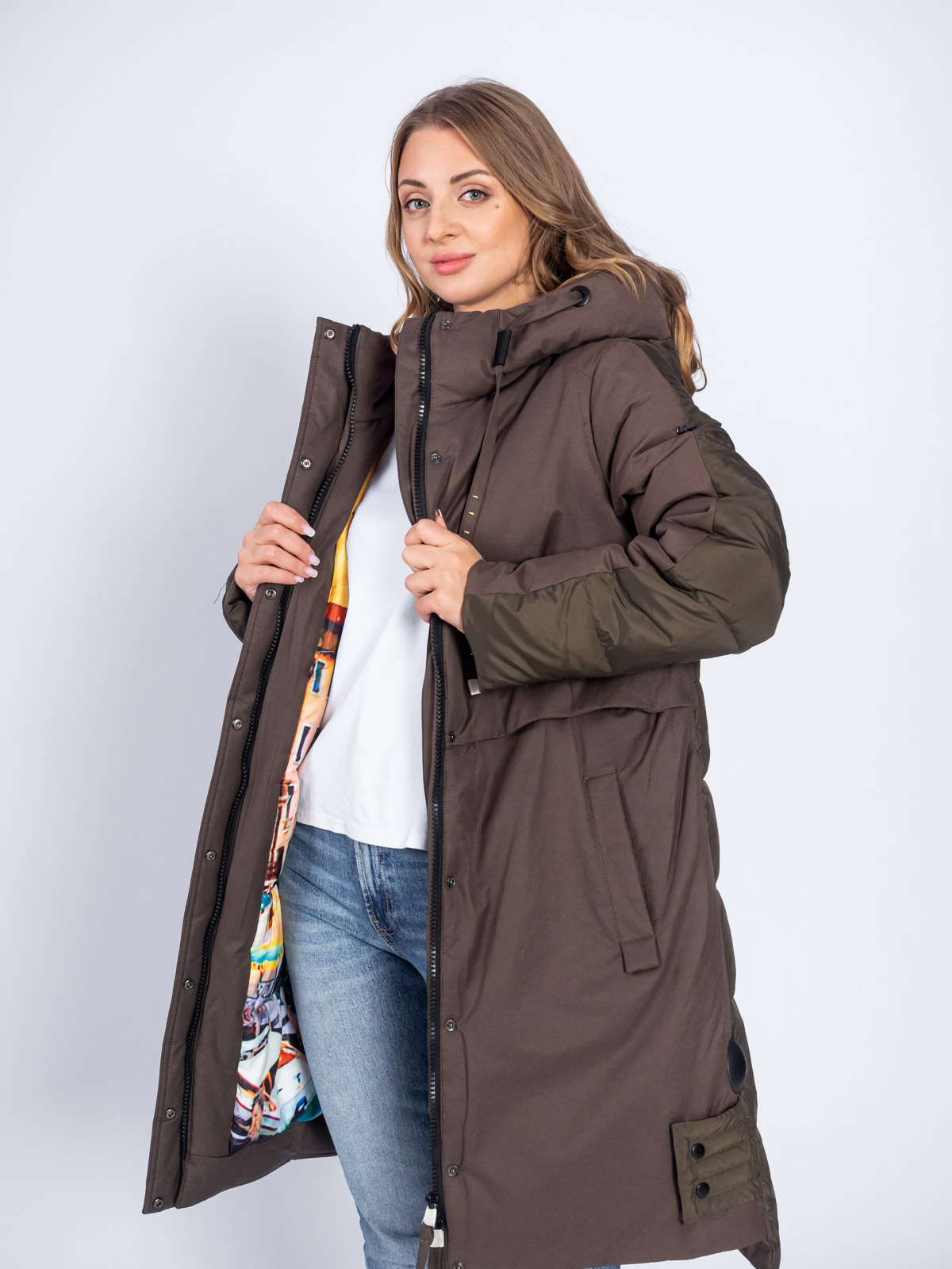 Пуховик женский Alyaska 171092 с капюшоном хаки Пуховик женский Alyaska 171092 с капюшоном хаки