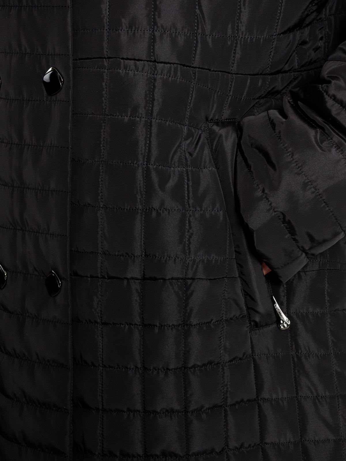 Пуховик женский Мануфактура Носова 006 с капюшоном черный Пуховик женский Мануфактура Носова 006 с капюшоном черный