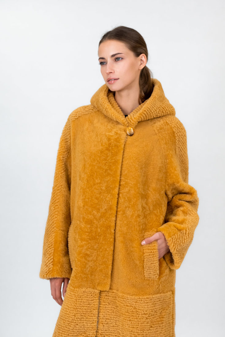 Пальто из меха овчины Керли FAVORIT КВ-2308